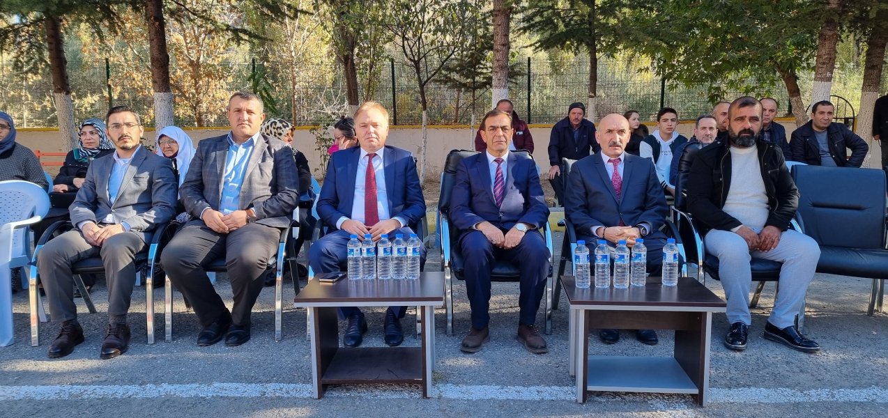 Belediye Başkanı İsmail GÜZEL 'den Okul Ziyareti ve 29 Ekim Cumhuriyet Mesajı