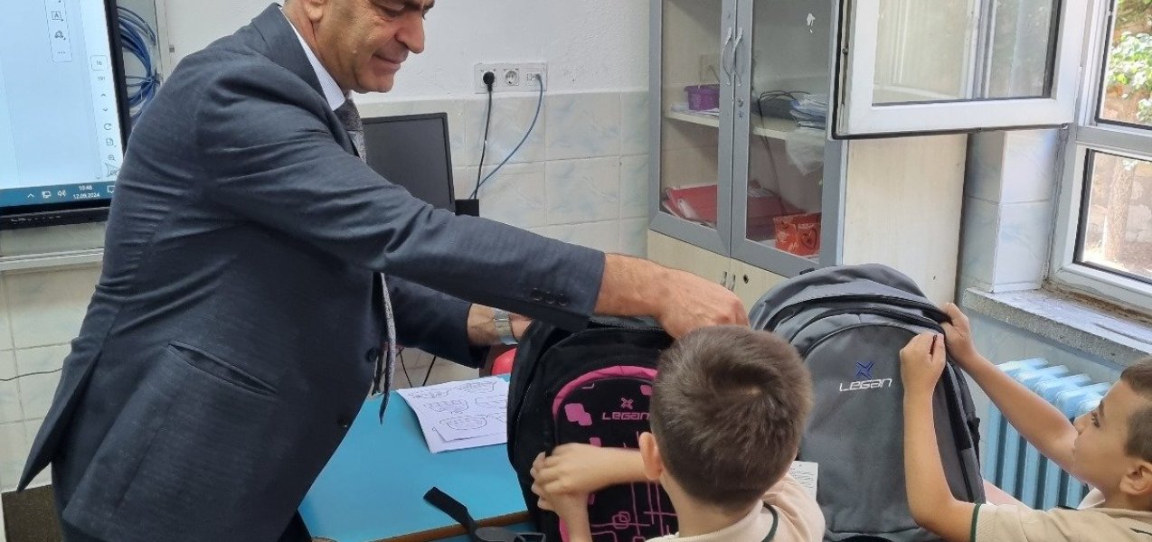 Belediye Başkanı İsmail GÜZEL ve İl Milli Eğitim Şube Müdürü Gülizar ERGİN ile Göre Kasabası Okullarını Ziyaret Etti