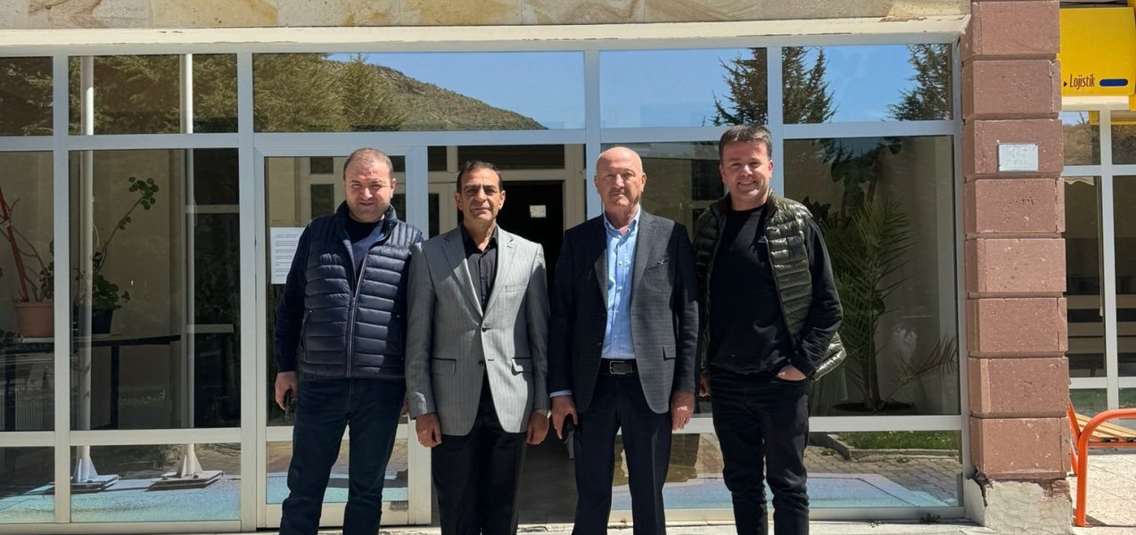 Göre Belediye Başkanı İsmail GÜZEL 'e 'Hayırlı Olsun' ziyaretleri devam ediyor.